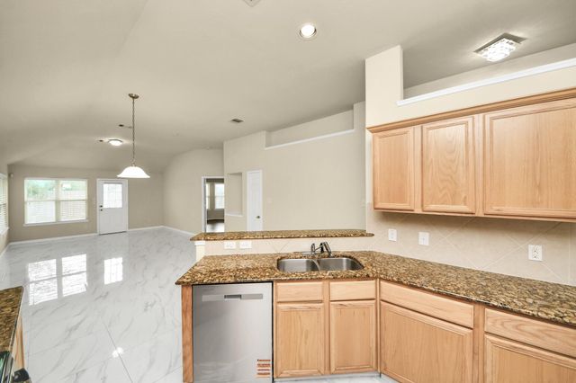 8602 Gander Bayshore Lane, Houston, TX 77040