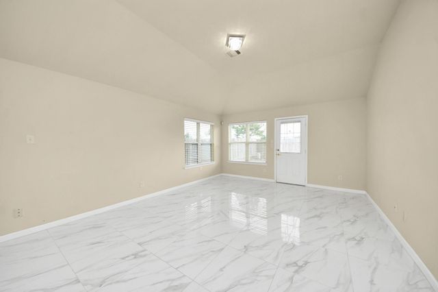 8602 Gander Bayshore Lane, Houston, TX 77040