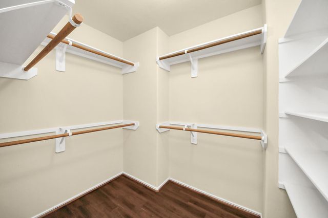 8602 Gander Bayshore Lane, Houston, TX 77040