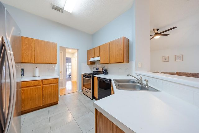 1704 Verbena WAY, Round Rock, TX 78664