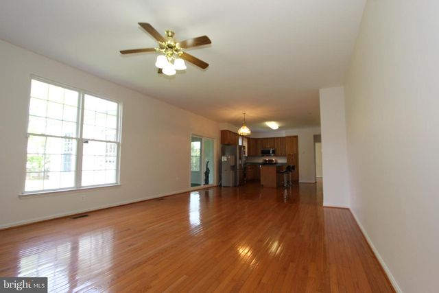 8306 GLEN HEATHER DR, Frederick, MD 21702