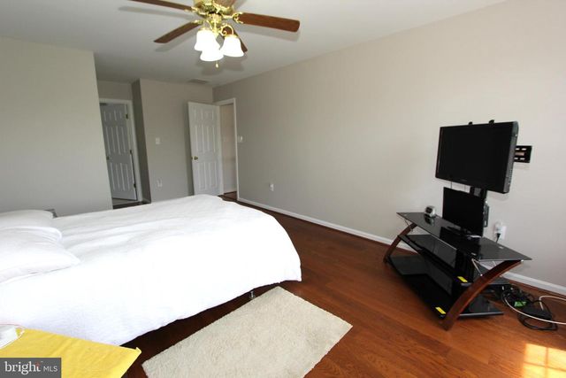 8306 GLEN HEATHER DR, Frederick, MD 21702