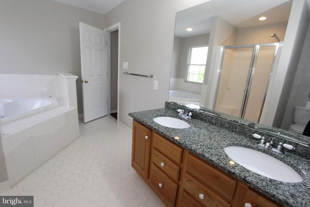 8306 GLEN HEATHER DR, Frederick, MD 21702