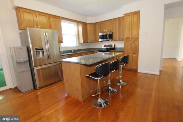 8306 GLEN HEATHER DR, Frederick, MD 21702