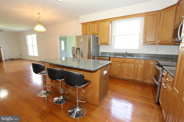 8306 GLEN HEATHER DR, Frederick, MD 21702
