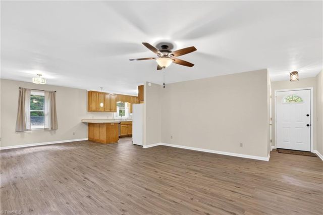 2387 Woodridge Drive, Asheboro, NC 27205