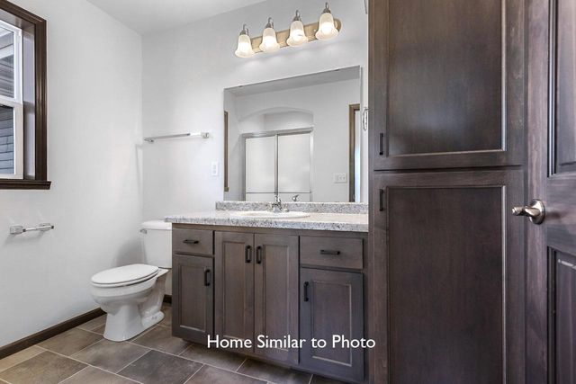 1736 BETTY JEAN LANE, Green Bay, WI 54313