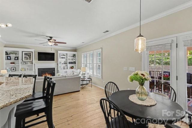 11830 Warfield Avenue, Huntersville, NC 28078