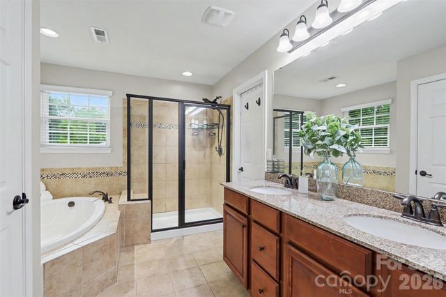 11830 Warfield Avenue, Huntersville, NC 28078
