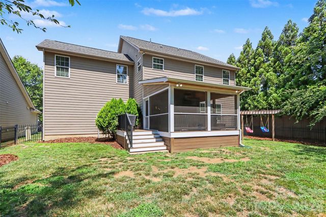 11830 Warfield Avenue, Huntersville, NC 28078