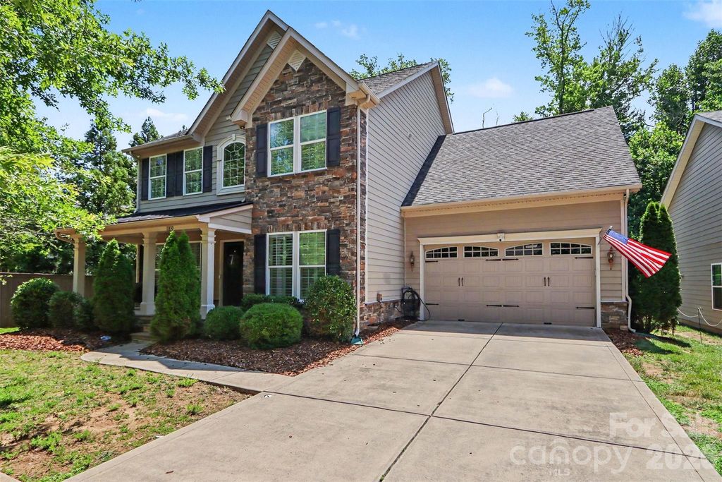 11830 Warfield Avenue, Huntersville, NC 28078