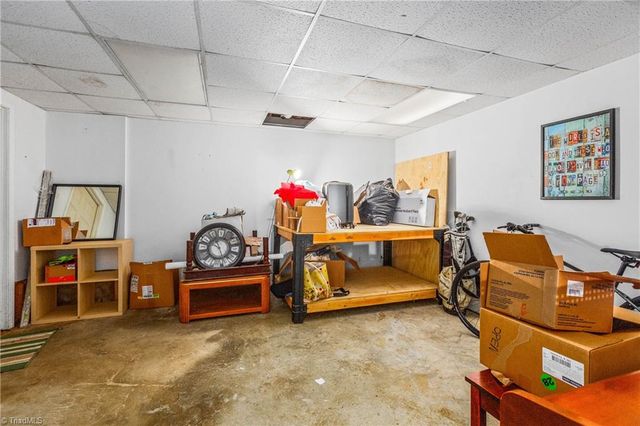 3113 Russell Way Lane, Winston-salem, NC 27127