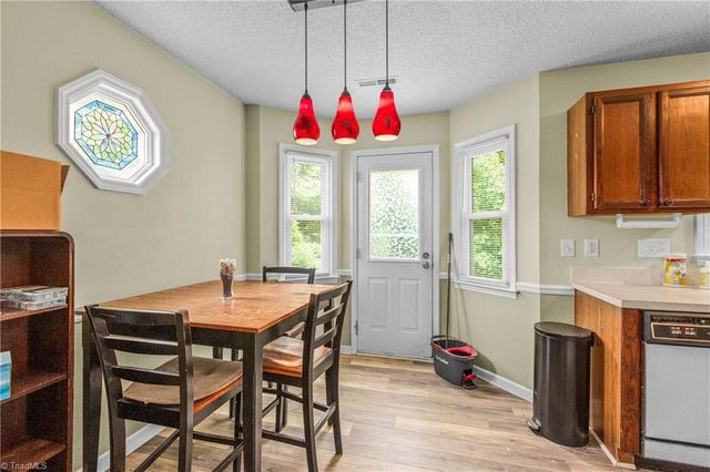 3113 Russell Way Lane, Winston-salem, NC 27127