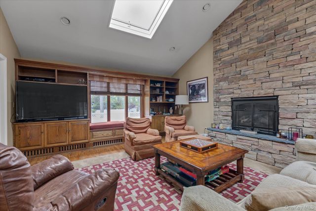 37 Rose Lane, East Rockaway, NY 11518