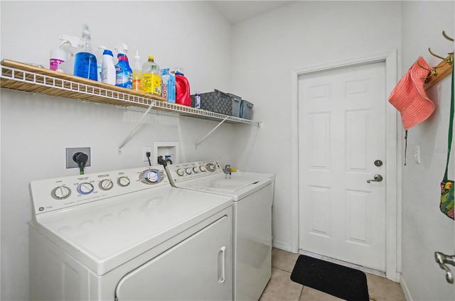 1073 LIVE OAK CIRCLE 1, Port Charlotte, FL 33948