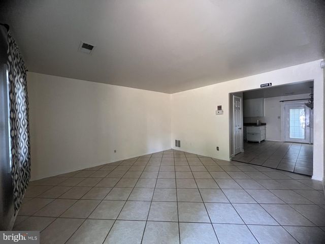 14 BENTLEY CT, Fredericksburg, VA 22408