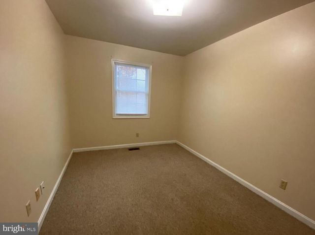 14 BENTLEY CT, Fredericksburg, VA 22408