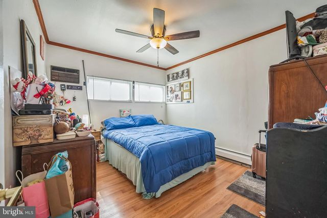 121 GABLE HILL RD, Levittown, PA 19057