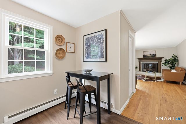 328 Olde Stage Road, Glastonbury, CT 06033