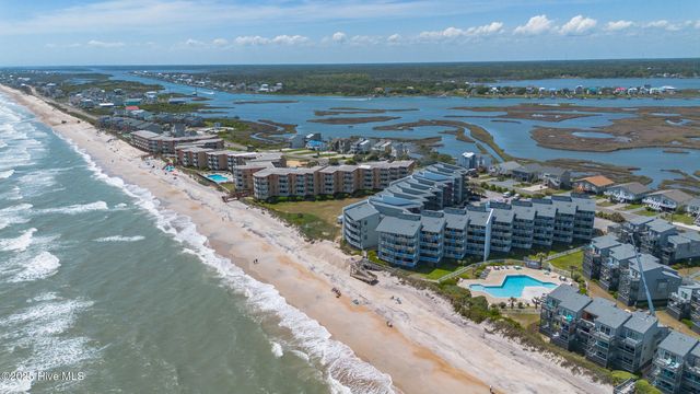 1896 New River Inlet Road 1402, North Topsail Beach, NC 28460