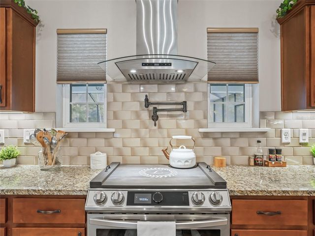 6570 SE 175TH COURT, Morriston, FL 32668