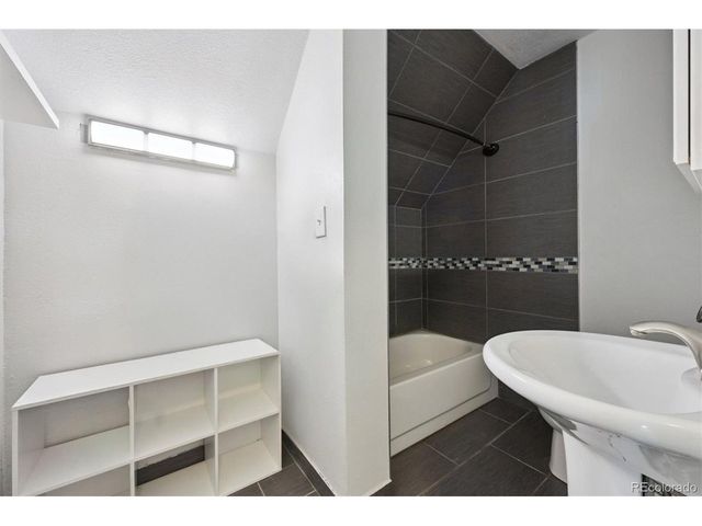 841 Lipan St, Denver, CO 80204