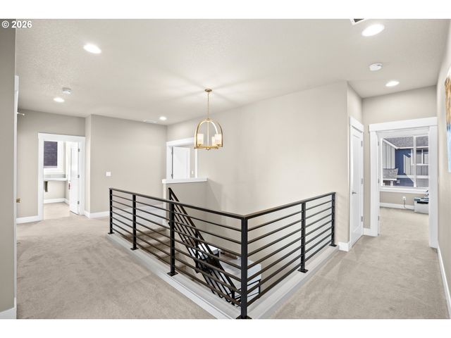 12127 Nw MILLFORD St, Portland, OR 97229