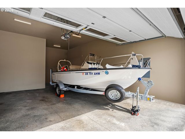 12127 Nw MILLFORD St, Portland, OR 97229