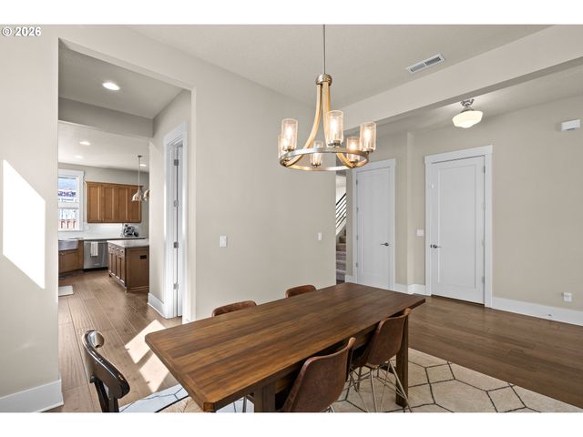 12127 Nw MILLFORD St, Portland, OR 97229