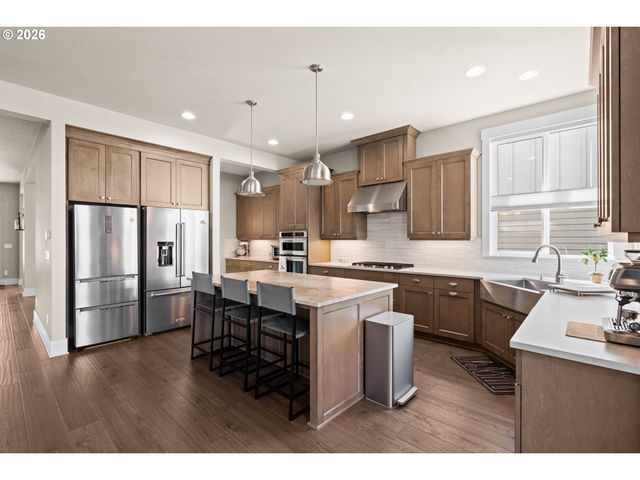 12127 Nw MILLFORD St, Portland, OR 97229