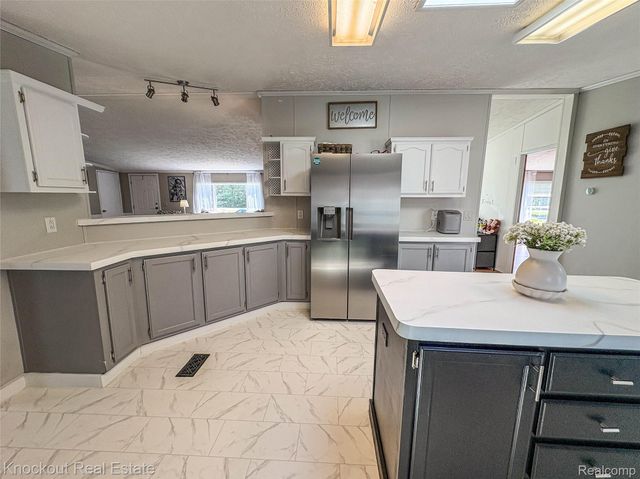 7760 Bell Road, Bridgeport Charter Township, MI 48415