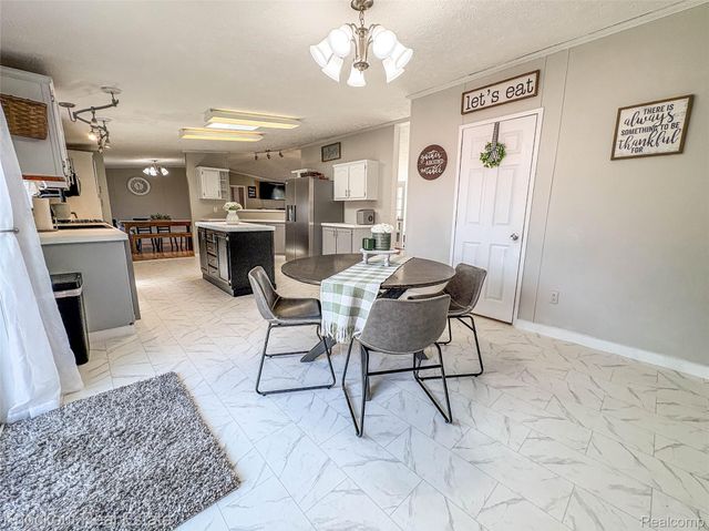7760 Bell Road, Bridgeport Charter Township, MI 48415