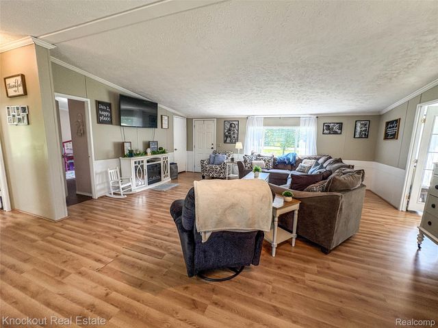 7760 Bell Road, Bridgeport Charter Township, MI 48415