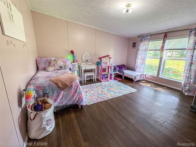 7760 Bell Road, Bridgeport Charter Township, MI 48415