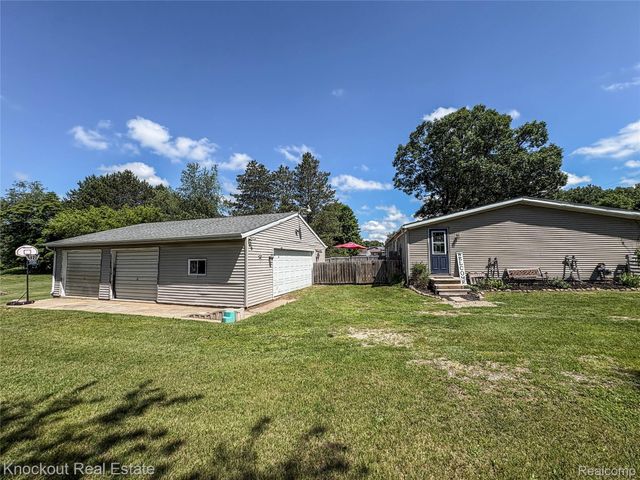 7760 Bell Road, Bridgeport Charter Township, MI 48415
