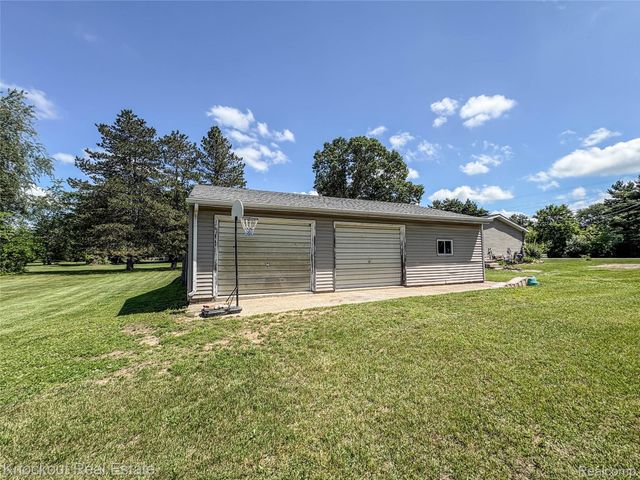 7760 Bell Road, Bridgeport Charter Township, MI 48415
