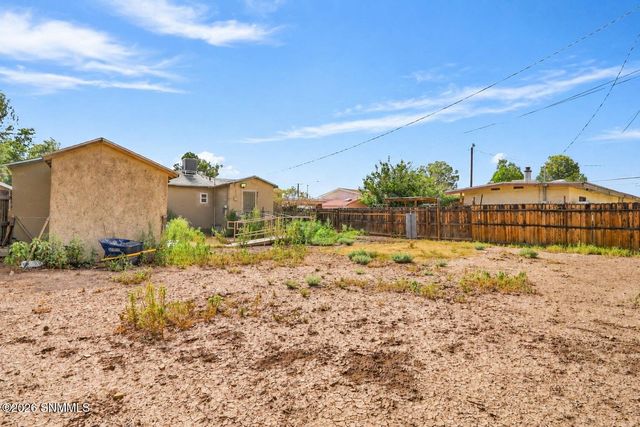 1190 Douglas Drive, Las Cruces, NM 88005