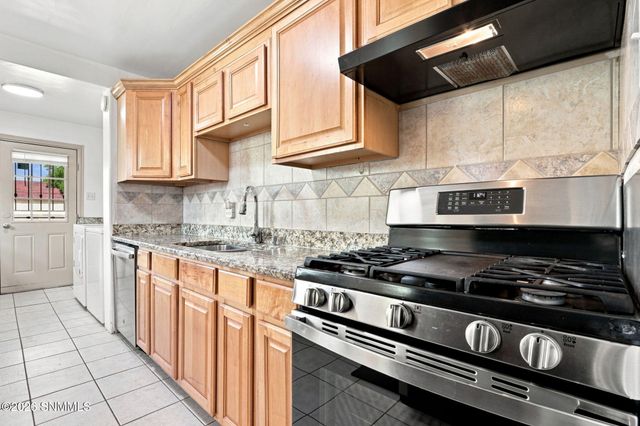 1190 Douglas Drive, Las Cruces, NM 88005