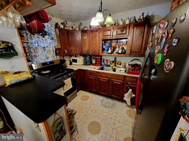 3939 K ST, Philadelphia, PA 19124