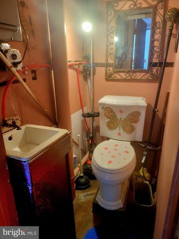 3939 K ST, Philadelphia, PA 19124