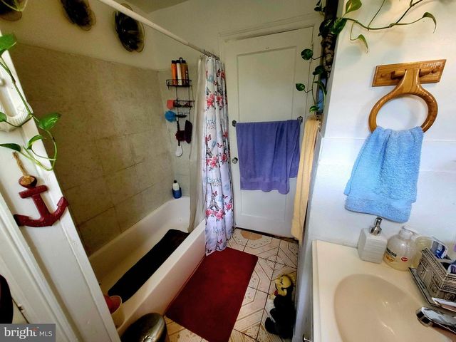 3939 K ST, Philadelphia, PA 19124