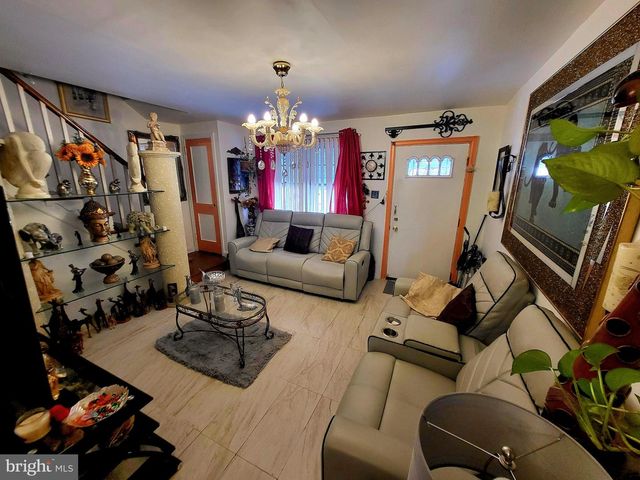 3939 K ST, Philadelphia, PA 19124