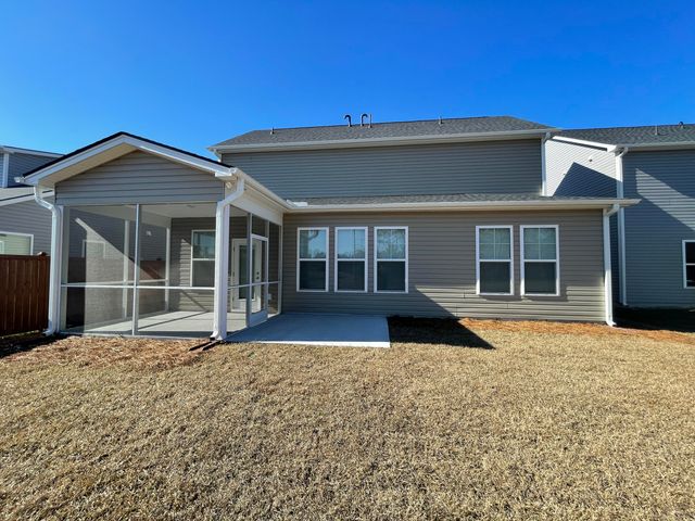 226 Bering Lane, Summerville, SC 29486