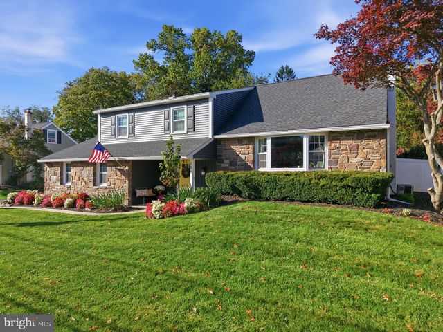 186 FLETCHER DR, Yardley, PA 19067