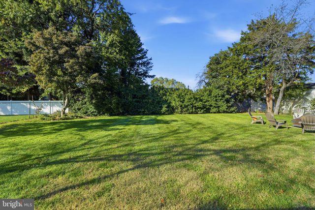 186 FLETCHER DR, Yardley, PA 19067