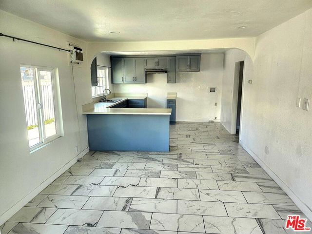 1150 E 80th Street, Los Angeles, CA 90001