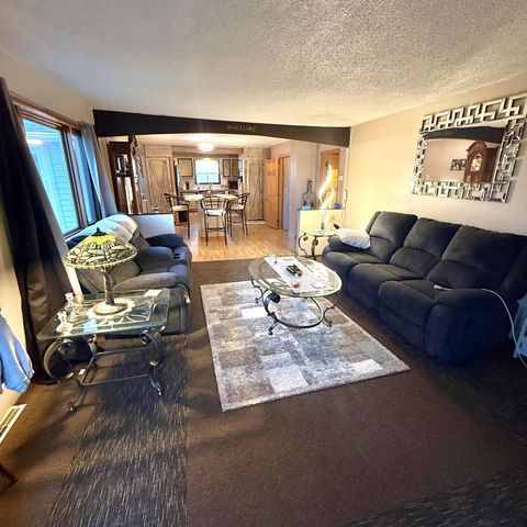 4525 Walnut Street, Medina, MN 55359
