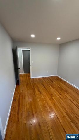 716 Jefferson Avenue Apt 2, Cliffside Park, NJ 07010