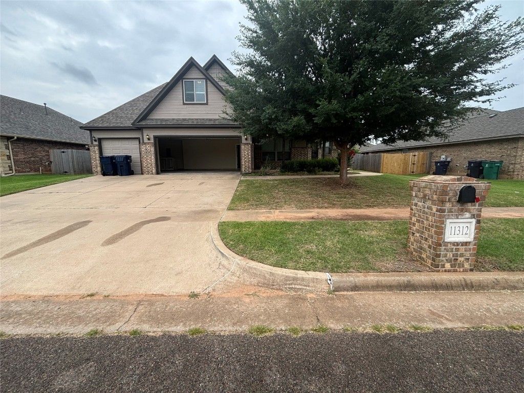 11312 NW 104th Street, Yukon, OK 73099