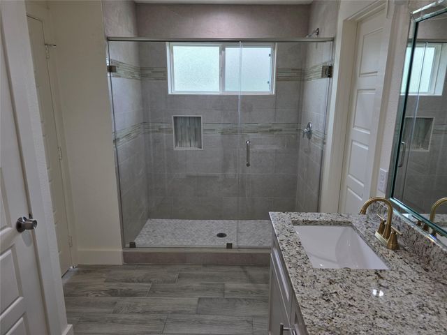 2140 De Soto Street, Houston, TX 77091